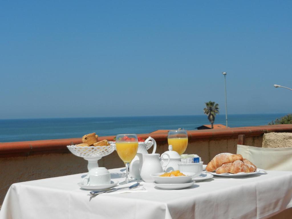 Hotel Villa Maremonti Марина-ді-Масса Екстер'єр фото